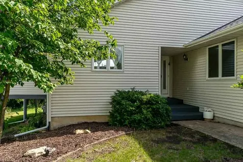 186 Lake Summerset Road Davis IL 61019
