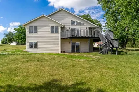 186 Lake Summerset Road Davis IL 61019