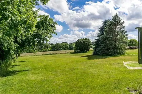 186 Lake Summerset Road Davis IL 61019