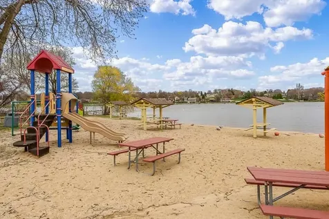 186 Lake Summerset Road Davis IL 61019