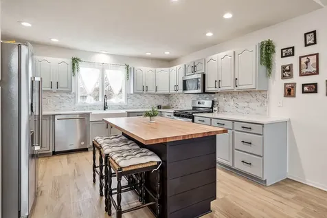 186 Lake Summerset Road Davis IL 61019