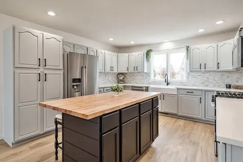 186 Lake Summerset Road Davis IL 61019