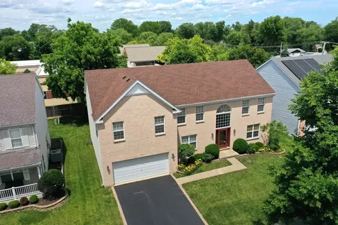 810 Vera Lane Wheeling IL 60090