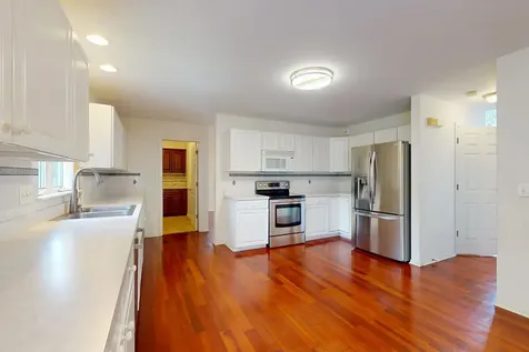 810 Vera Lane Wheeling IL 60090