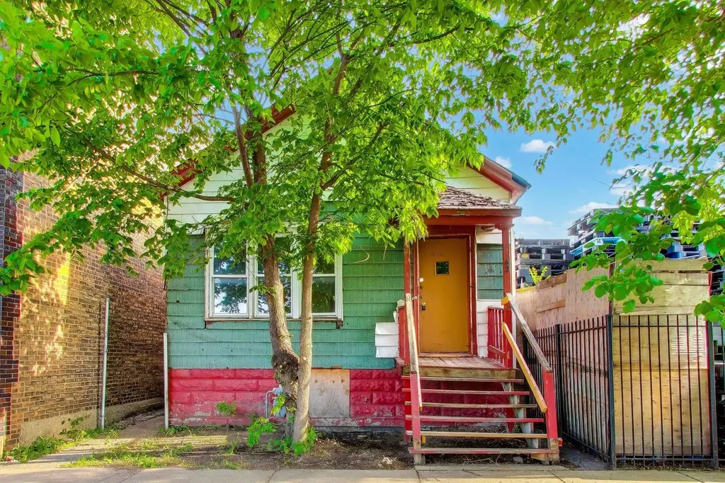 4316 West Carroll Avenue Chicago IL 60624