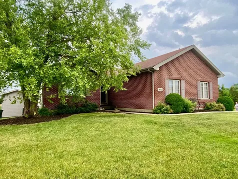 1610 Rolling Pass Beecher IL 60401