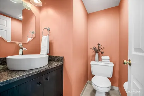 1117 Auburn Lane Bartlett IL 60103