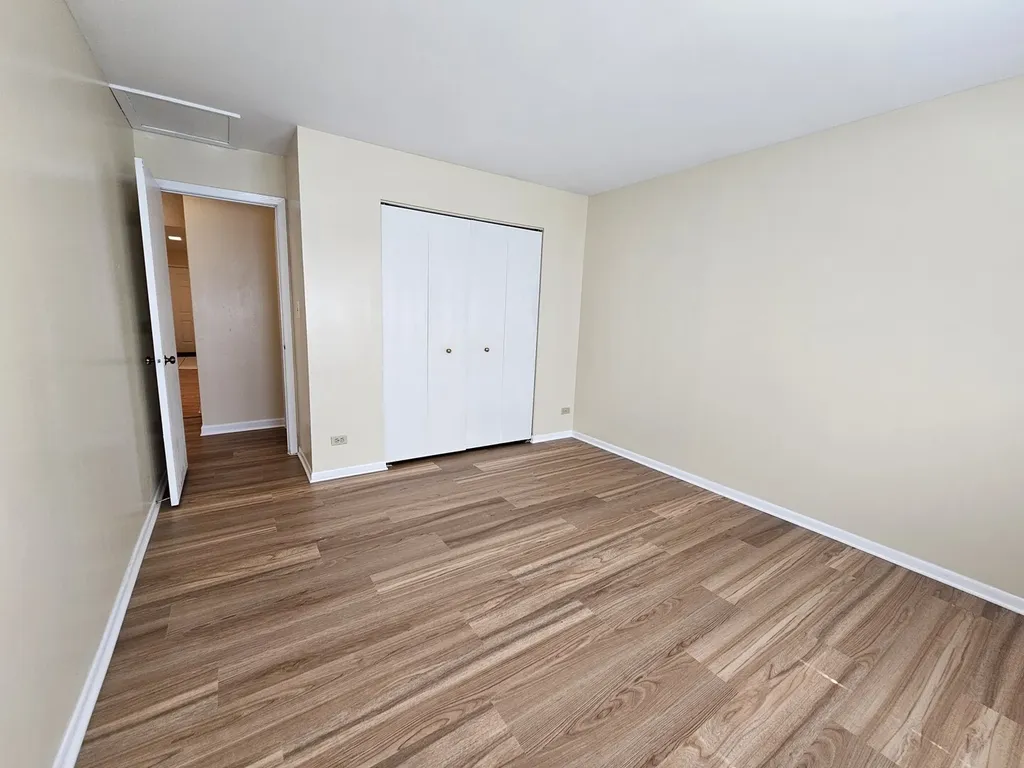 1818 77TH Street Naperville IL 60565
