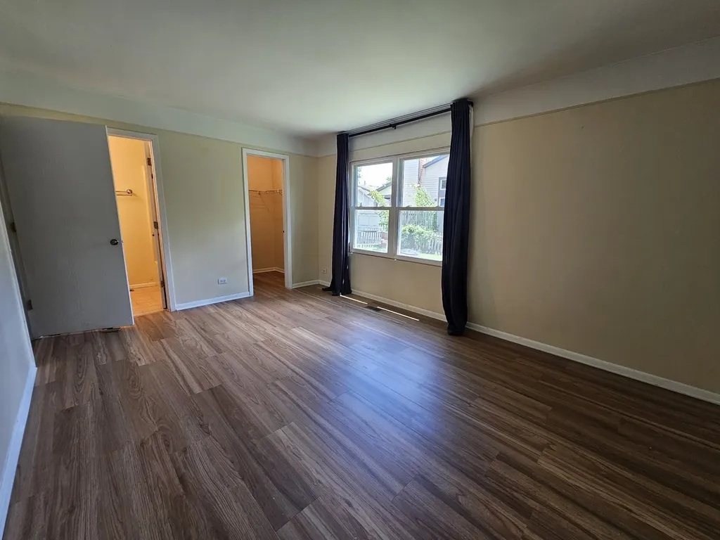 1818 77TH Street Naperville IL 60565