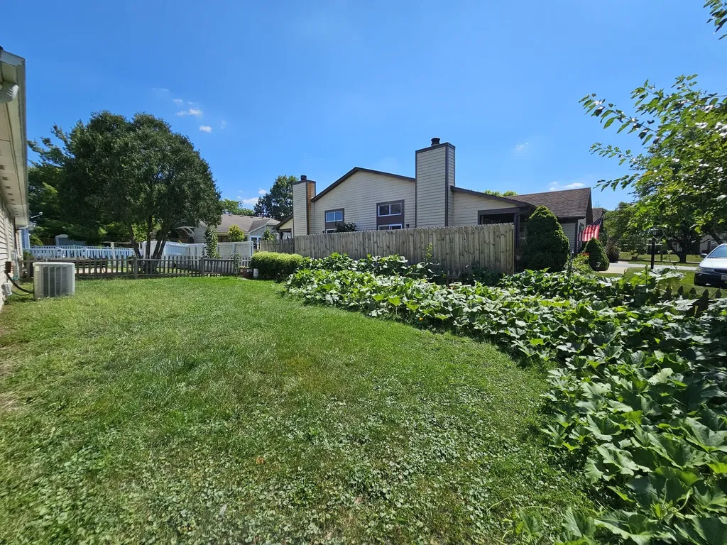 1818 77TH Street Naperville IL 60565