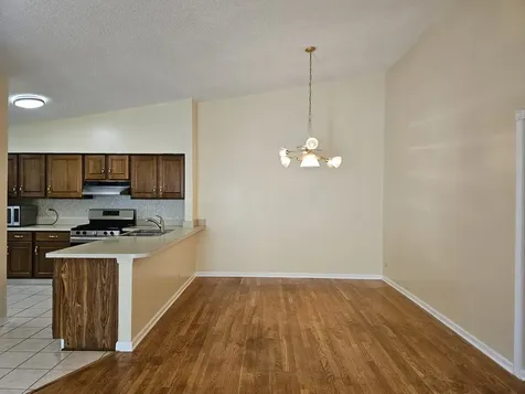 1818 77TH Street Naperville IL 60565
