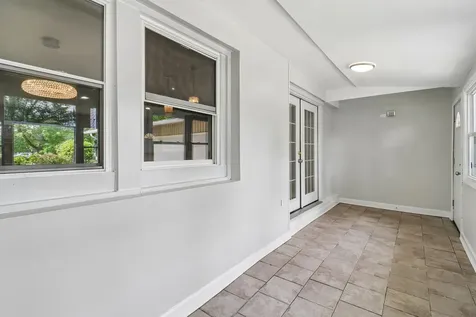 840 W Arquilla Drive Glenwood IL 60425