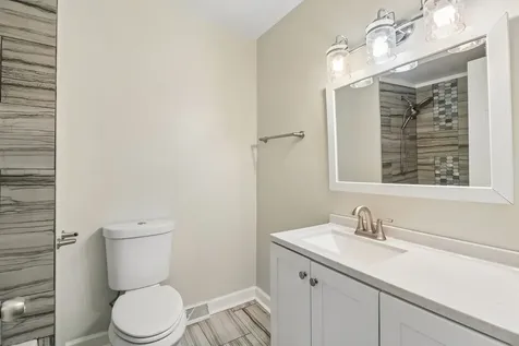 840 W Arquilla Drive Glenwood IL 60425