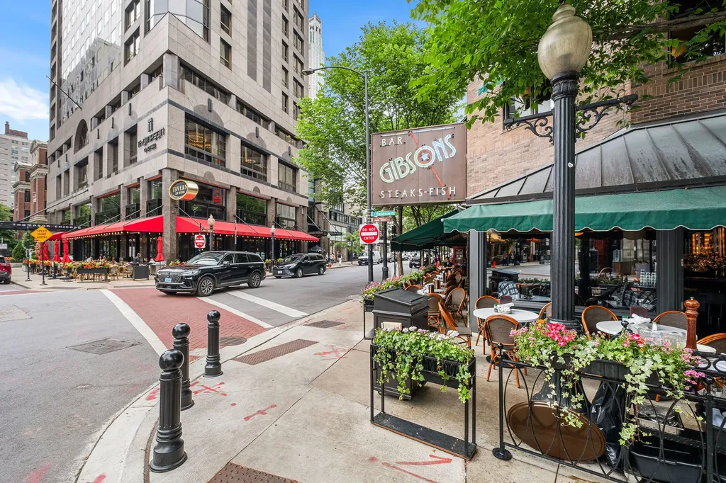 50 East Bellevue Place Chicago IL 60611