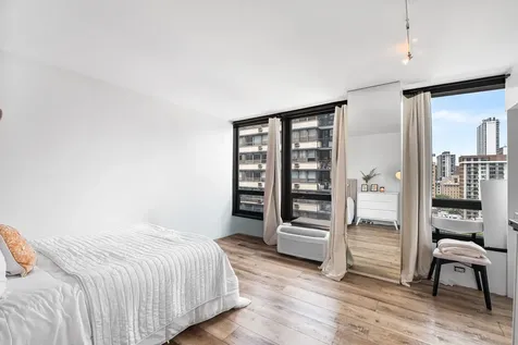 50 East Bellevue Place Chicago IL 60611