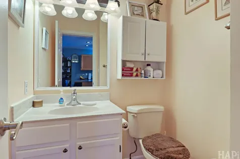 402 South Driftwood Trail Mchenry IL 60050
