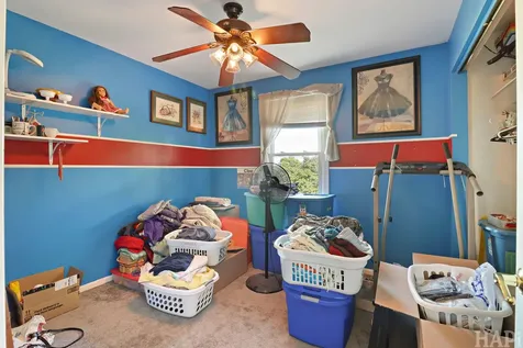 402 South Driftwood Trail Mchenry IL 60050