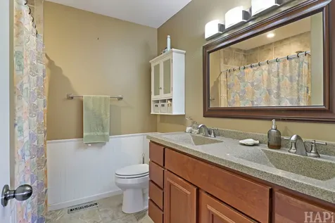 402 South Driftwood Trail Mchenry IL 60050
