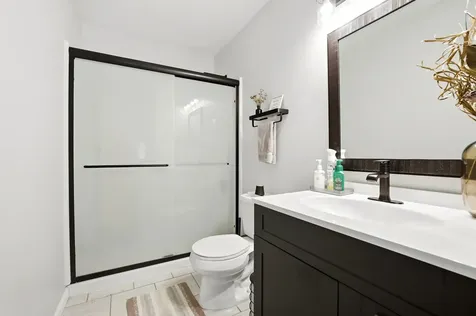 1749 Avalon Court Glendale Heights IL 60139