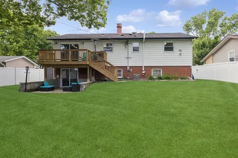 1111 North Greenfield Lane Mount Prospect IL 60056