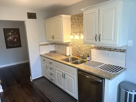 6780 180TH Street Tinley Park IL 60477
