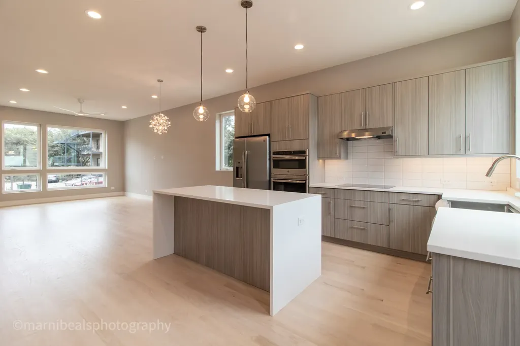 1221 East Marquette Road Chicago IL 60637