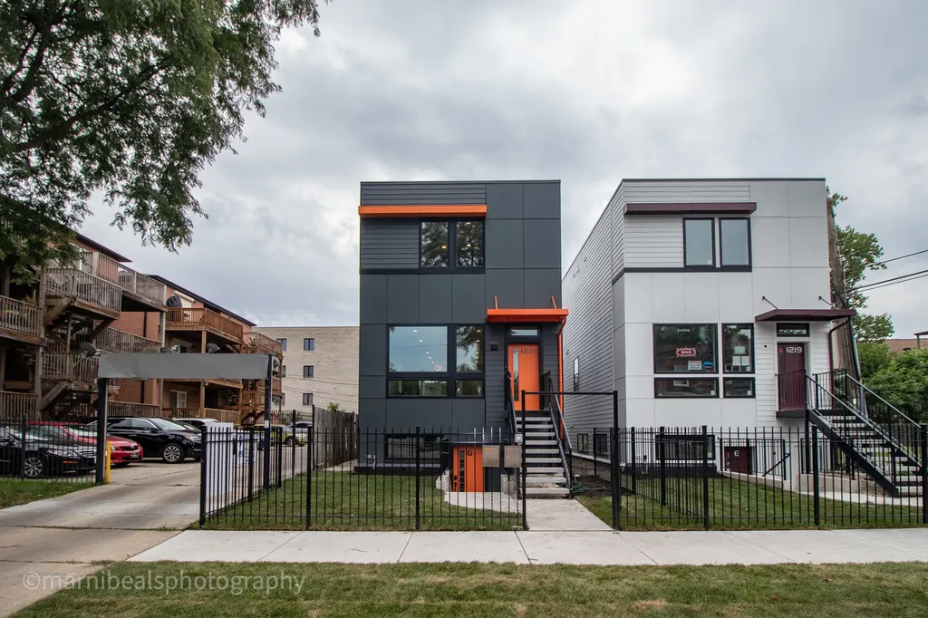 1221 East Marquette Road Chicago IL 60637