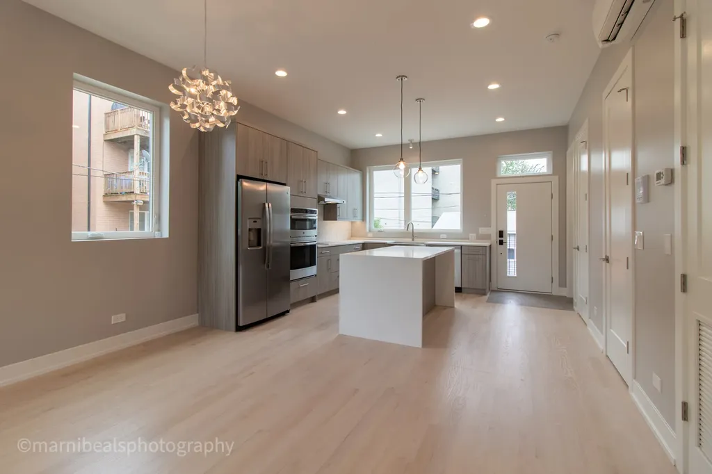 1221 East Marquette Road Chicago IL 60637