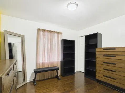 234 West 117th Street Chicago IL 60628