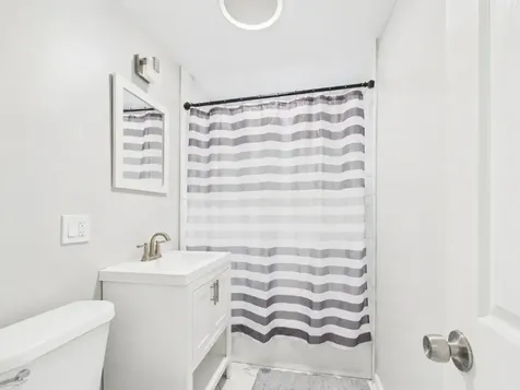 234 West 117th Street Chicago IL 60628