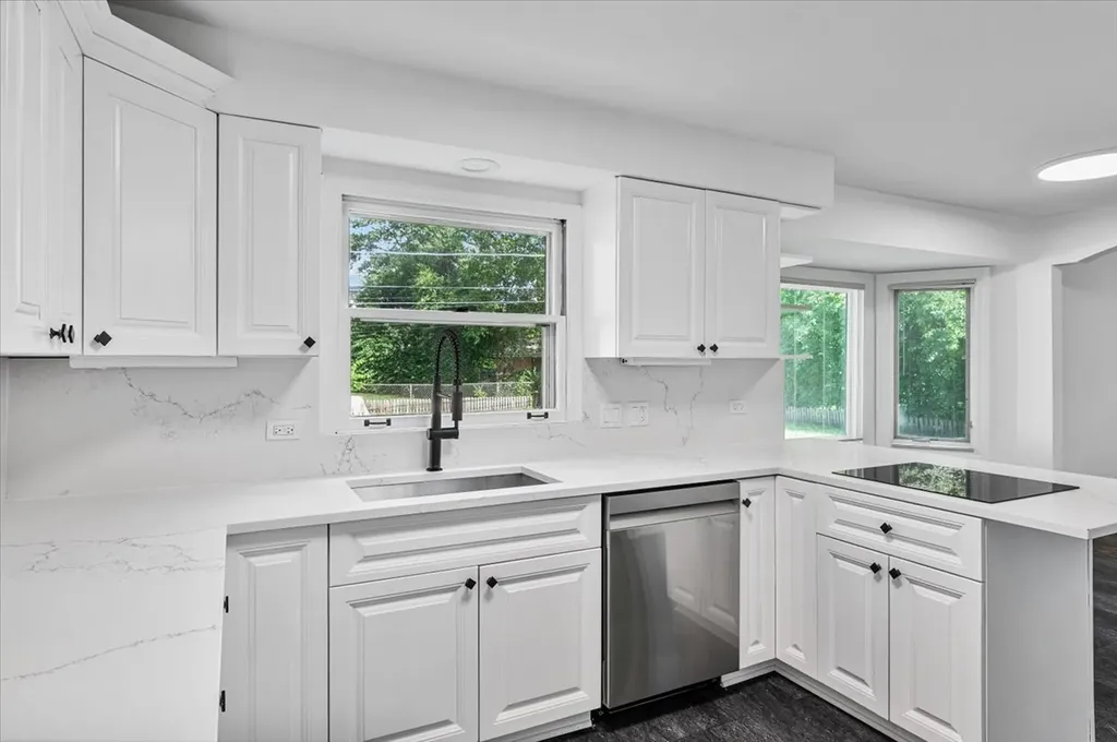 412 Lavergne Avenue Wilmette IL 60091