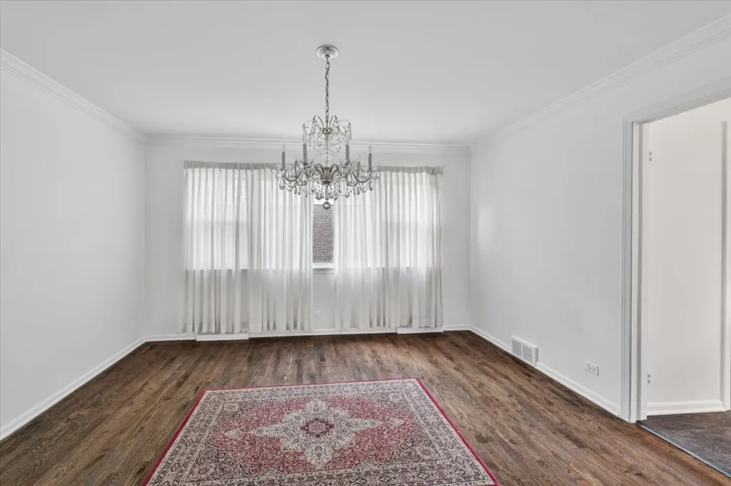 412 Lavergne Avenue Wilmette IL 60091