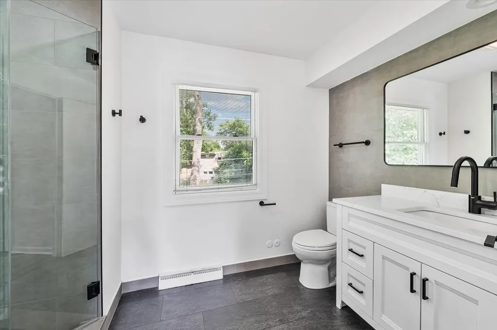412 Lavergne Avenue Wilmette IL 60091