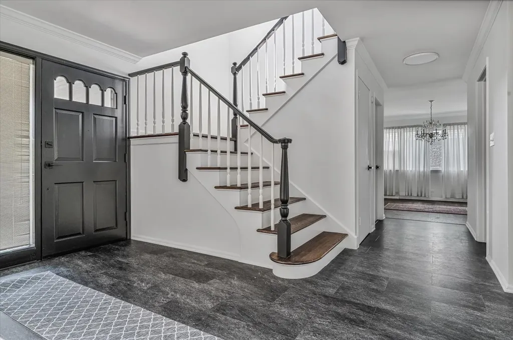 412 Lavergne Avenue Wilmette IL 60091