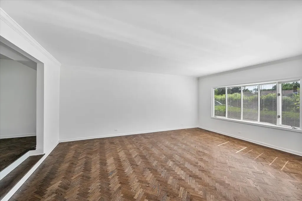 412 Lavergne Avenue Wilmette IL 60091