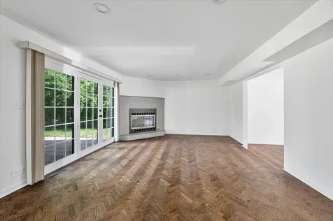 412 Lavergne Avenue Wilmette IL 60091
