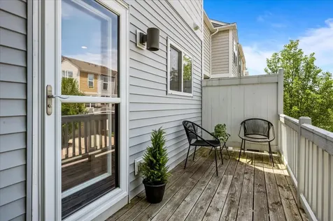 3249 Coral Lane Glenview IL 60026