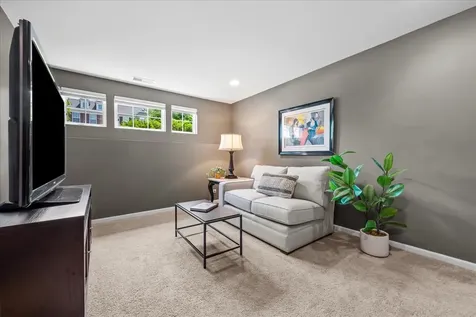 3249 Coral Lane Glenview IL 60026