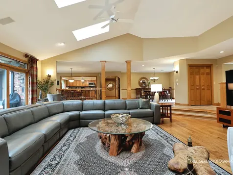 26639 North Longmeadow Circle Mundelein IL 60060