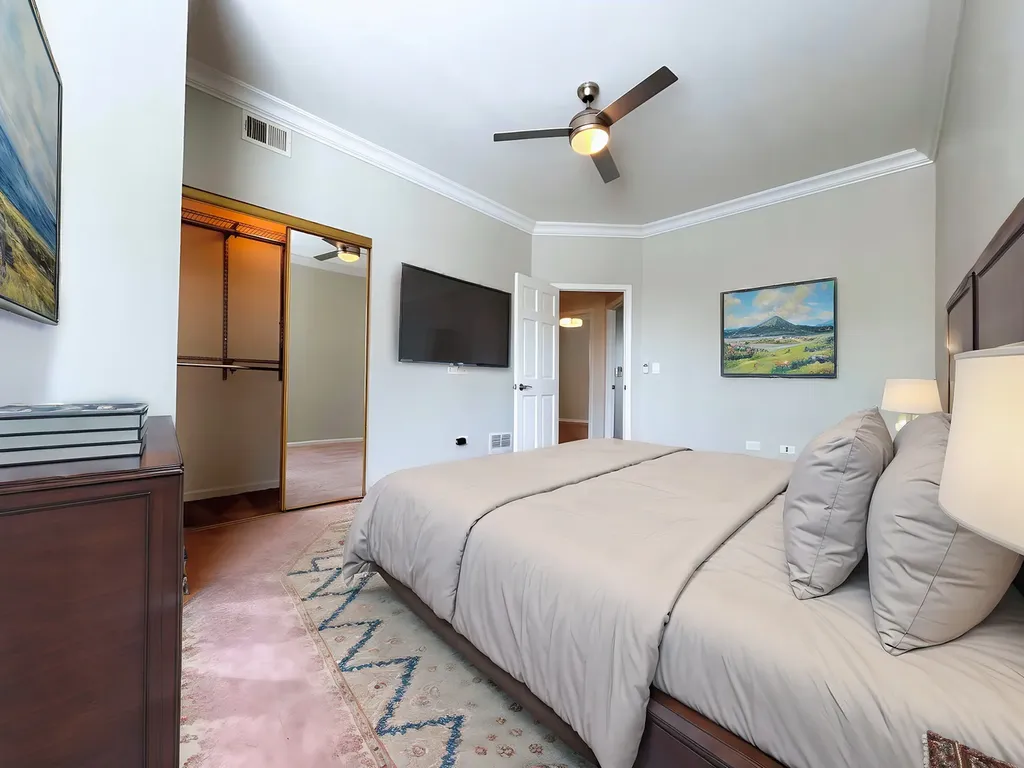 4240 South Calumet Avenue Chicago IL 60653