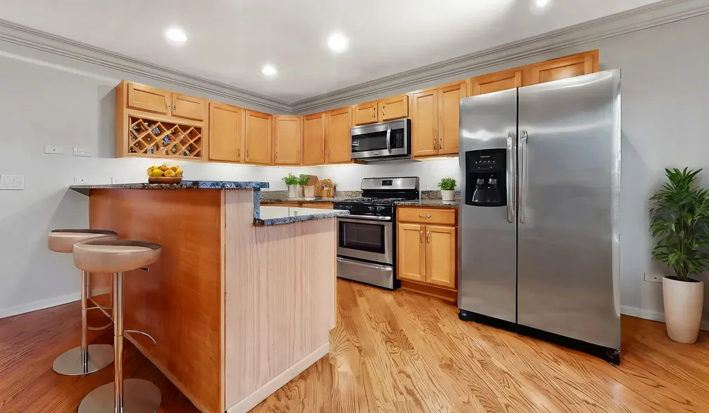 4240 South Calumet Avenue Chicago IL 60653