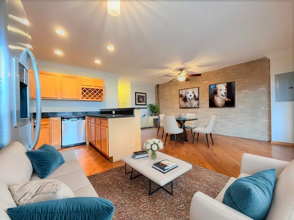 4240 South Calumet Avenue Chicago IL 60653