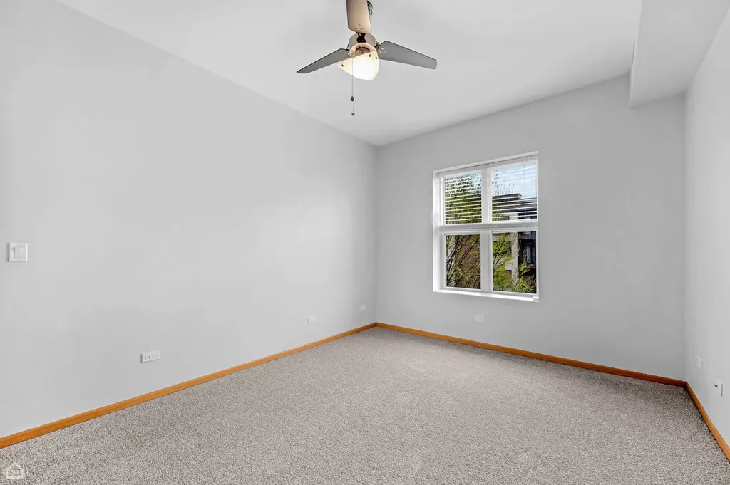 4240 South Calumet Avenue Chicago IL 60653
