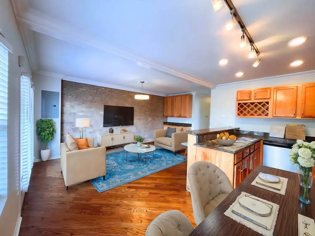 4240 South Calumet Avenue Chicago IL 60653