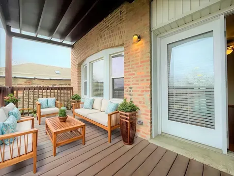 4240 South Calumet Avenue Chicago IL 60653