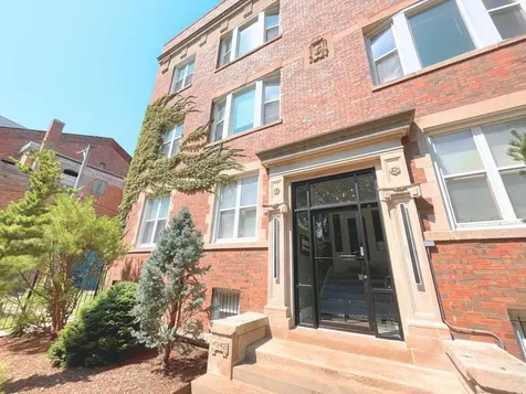 4240 South Calumet Avenue Chicago IL 60653