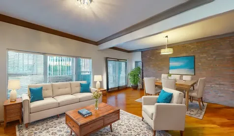 4240 South Calumet Avenue Chicago IL 60653