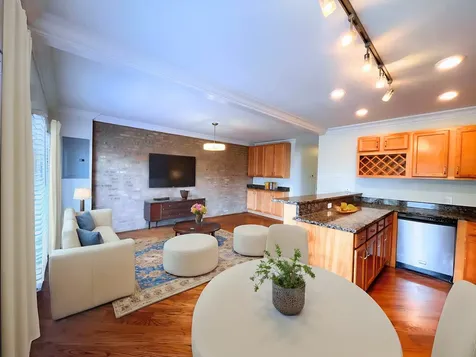 4240 South Calumet Avenue Chicago IL 60653