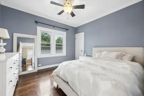 166 Malden Avenue La Grange IL 60525