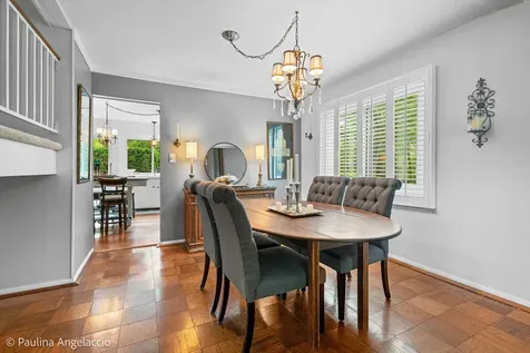 1102 North Pepper Tree Drive Palatine IL 60067